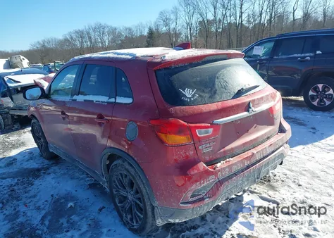 2019 Mitsubishi Outlander Sport 2.0 Le z USA, uszkodzony, nr VIN JA4AR3AU9KU008732